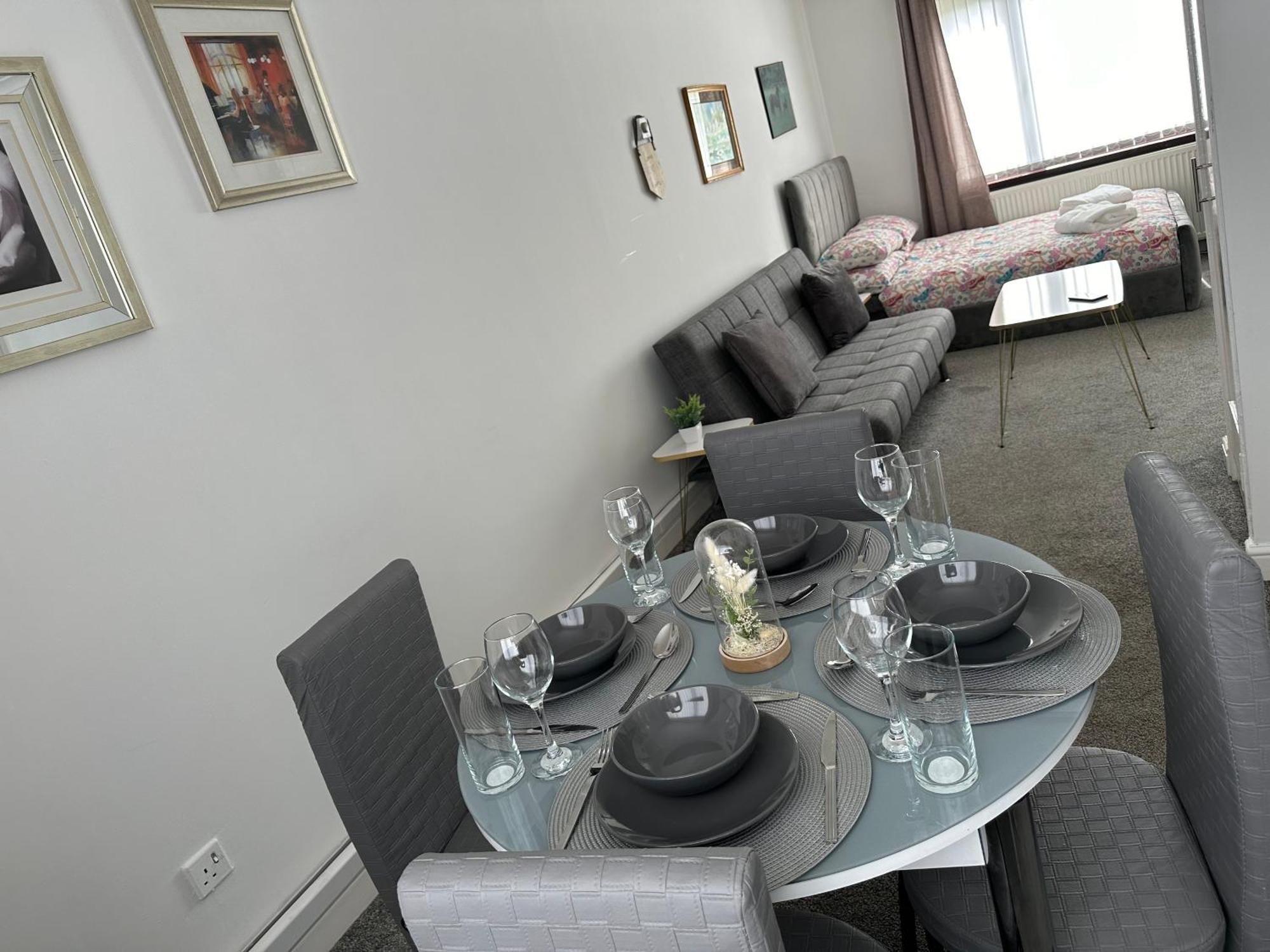 Lovely 3 Bedroom House Close To City Centre Peterlee Extérieur photo